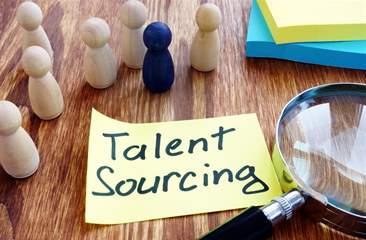 Outsourcer le sourcing de talents : pourquoi et comment ?