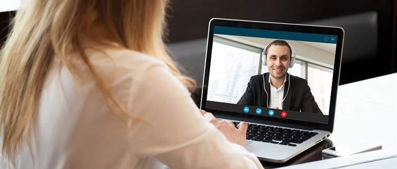 5 top tips: video vs. face-to-face interviews