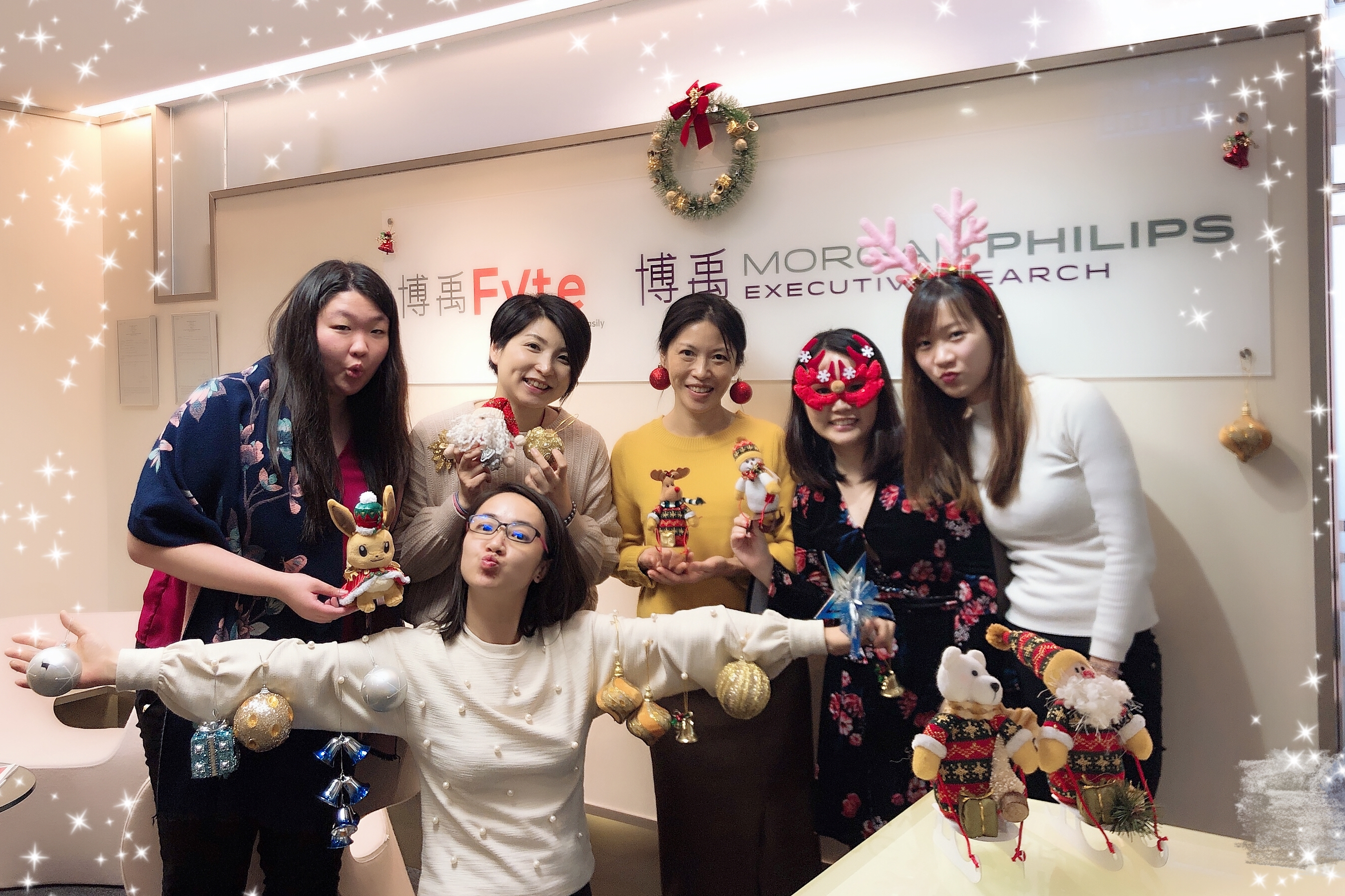 Journée du Pull Moche de Noël - équipe de Fyte à Hong-Kong